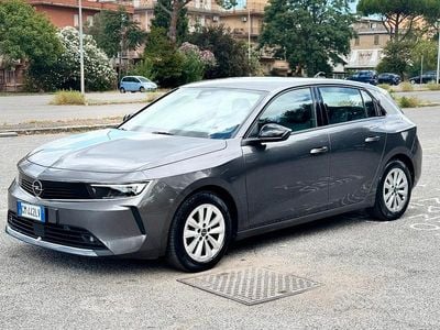 Usata Opel Astra Edition 110 CV (80 kW) 2023 Grigio Berlina