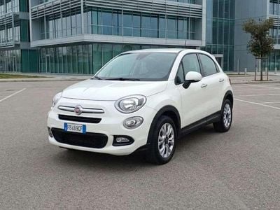 Usata Fiat 500X Pop Star 120 CV (88 kW) 2015 Bianco SUV