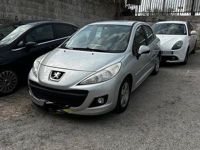 Usata Peugeot 207 2011 Grigio Utilitaria