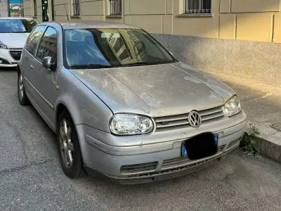 Usata VW Golf III Highline 204 CV (150 kW) 1999 Grigio Berlina