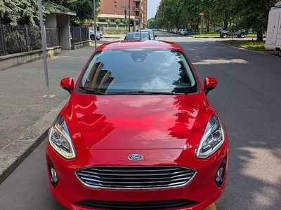 Usata Ford Fiesta Titanium 95 CV (69 kW) 2020 Rosso Utilitaria