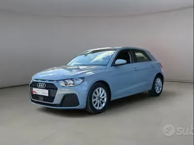 Usata Audi A1 Sportback Business 110 CV (80 kW) 2023 Grigio Utilitaria
