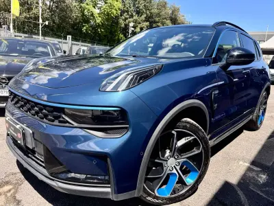 Usata Lynk & Co 01 179 CV (131 kW) 2023 Nero SUV