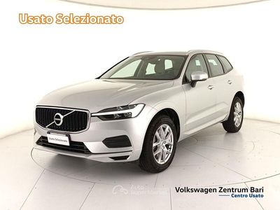 Usata Volvo XC60 Momentum 197 CV (144 kW) 2021 Argento SUV