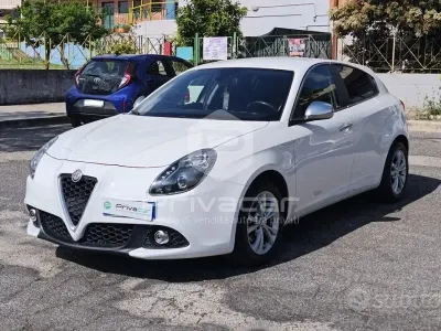 Usata Alfa Romeo Giulietta Business 120 CV (88 kW) 2016 Bianco Utilitaria