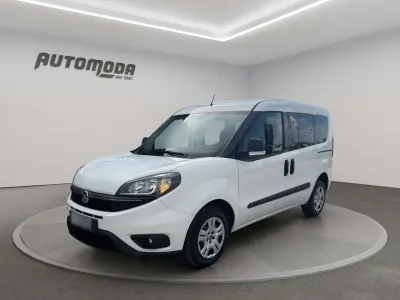 Usata Fiat Doblò 95 CV (69 kW) 2021 Bianco Monovolume