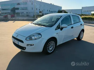 Usata Fiat Punto S 95 CV (69 kW) 2018 Bianco Utilitaria