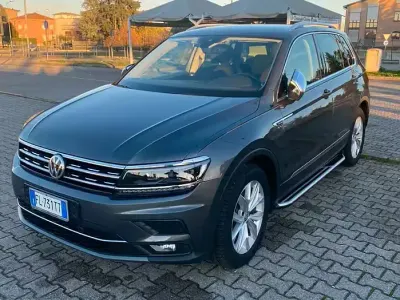 Usata VW Tiguan 150 CV (110 kW) 2017 Grigio SUV