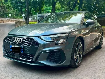 Usata Audi A3 S-Line 110 CV (80 kW) 2023 Grigio Berlina
