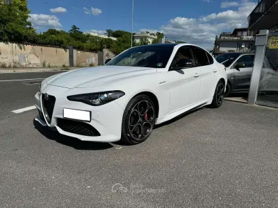 Usata Alfa Romeo Giulia Veloce 211 CV (155 kW) 2022 Bianco Berlina