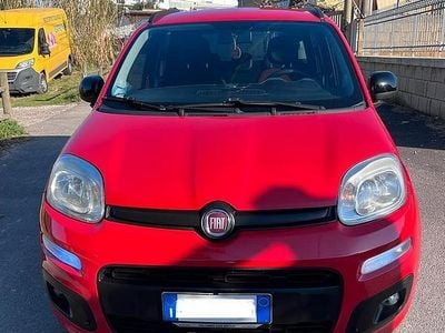 Usata Fiat Panda Lounge 2020 Rosso Utilitaria