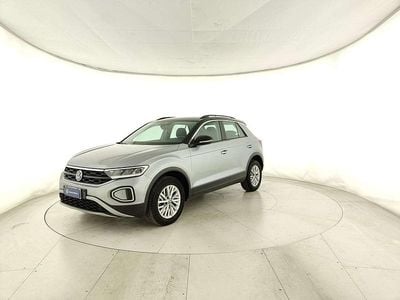 Usata VW T-Roc Life 150 CV (110 kW) 2024 Argento SUV