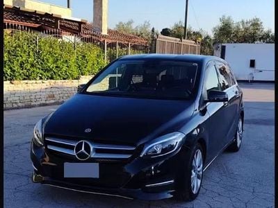 Usata Mercedes B180 2018 Nero Monovolume