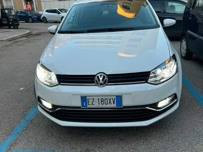 Usata VW Polo 90 CV (66 kW) 2015 Bianco Berlina