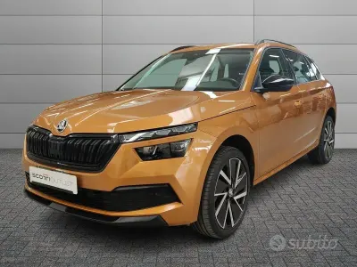 Begagnad Skoda Kamiq Style 110 HK (80 kW) 2023 Gul SUV