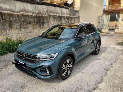 Usata VW T-Roc R-line 110 CV (80 kW) 2024 SUV