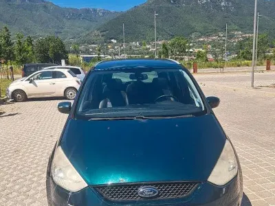 Usata Ford Galaxy 140 CV (102 kW) 2006 Verde Monovolume