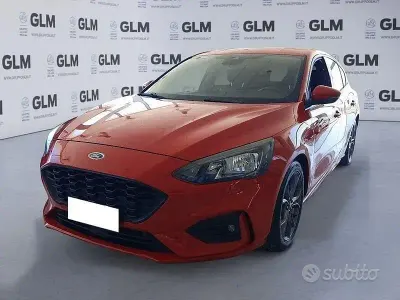 Usata Ford Focus ST-Line 120 CV (88 kW) 2019 Rosso Berlina