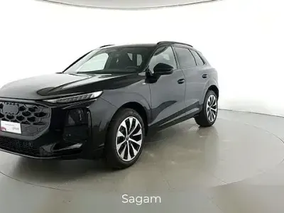 Nuova Audi Q3 S-Line 150 CV (110 kW) 2026 Nero mito metallizzato SUV
