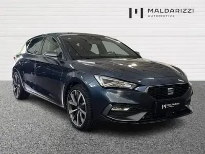 Usata Seat Leon FR 110 CV (80 kW) 2024 Grigio Utilitaria