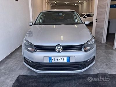 Usata VW Polo Trendline 60 CV (44 kW) 2015 Grigio Berlina