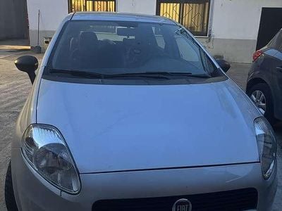Usata Fiat Grande Punto 65 CV (47 kW) 2010 Utilitaria
