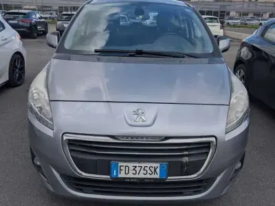 Usata Peugeot 5008