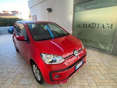 Usata VW up! Move 60 CV (44 kW) 2018 Rosso Utilitaria