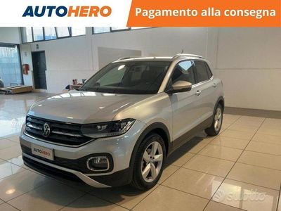 Usata VW T-Cross Advance 110 CV (80 kW) 2022 Grigio SUV
