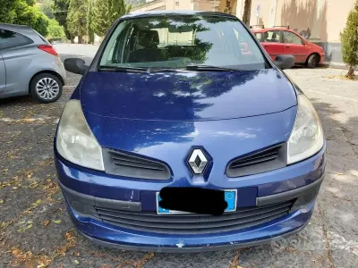 Usata Renault Clio III 2006 Utilitaria