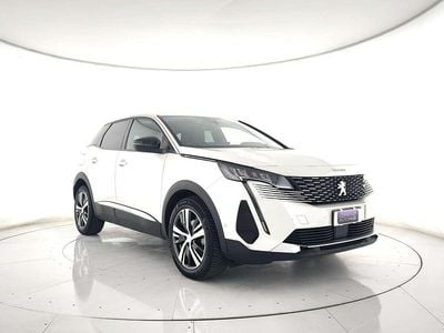 Usata Peugeot 3008 Allure 131 CV (96 kW) 2022 Bianco SUV
