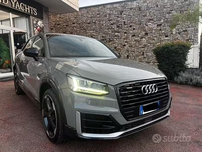 Usata Audi Q2 S-Line 116 CV (85 kW) 2018 Grigio SUV