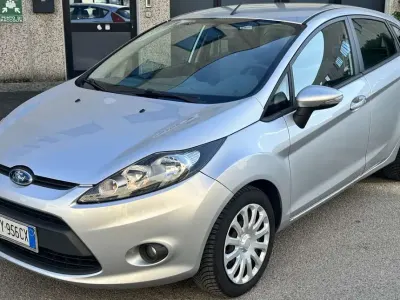 Usata Ford Fiesta Titanium 95 CV (69 kW) 2009 Other Berlina