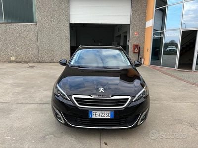 Usata Peugeot 308 Allure 120 CV (88 kW) 2016 Nero Station wagon