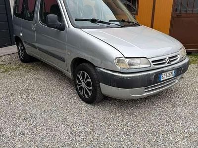 Usata Citroën Berlingo 109 CV (80 kW) 2002 Argento Monovolume