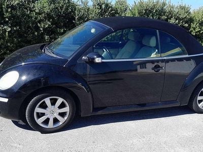Usata VW New Beetle 102 CV (75 kW) 2006 Nero Utilitaria