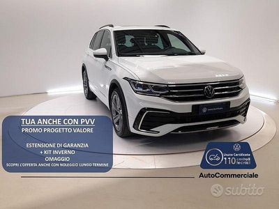 Usata VW Tiguan R-line 150 CV (110 kW) 2022 Bianco SUV