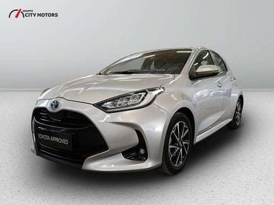 Usata Toyota Yaris Hybrid Trend 116 CV (85 kW) 2022 Grigio Berlina