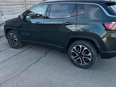 Occasion Jeep Compass Limited 150 ch (110 kW) 2021 Vert SUV