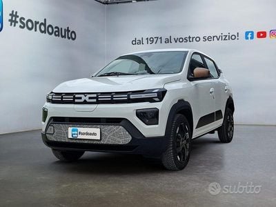 Begagnad Dacia Spring Extreme 47 kW (65 HK) 2024 Vit Halvkombi