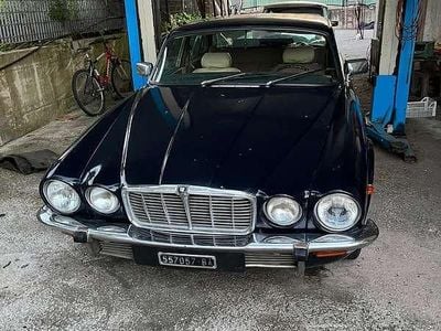 Usata Jaguar XJ6 173 CV (127 kW) 1979 Blu/azzurro Berlina