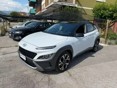 Usata Hyundai Kona 120 CV (88 kW) 2021 Bianco SUV