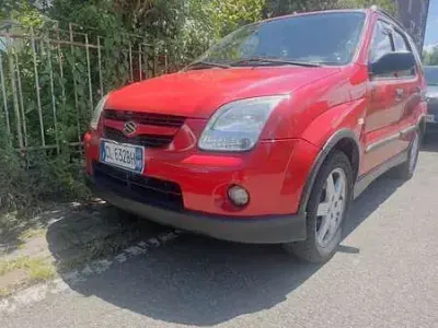Usata Suzuki Ignis 69 CV (50 kW) 2004 Rosso Utilitaria