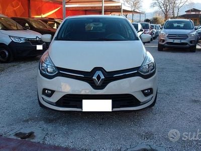 Usata Renault Clio IV Zen 75 CV (55 kW) 2017 Beige Berlina