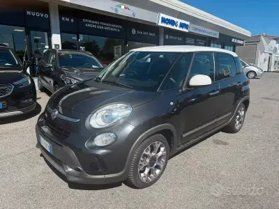 Usata Fiat 500L Trekking 105 CV (77 kW) 2015 Nero Monovolume