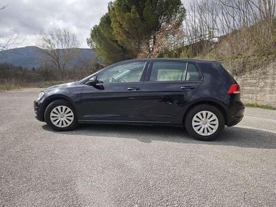 Usata VW Golf VII Trendline 90 CV (66 kW) 2014 Berlina