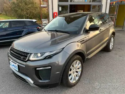Usata Land Rover Range Rover evoque 150 CV (110 kW) 2018 Grigio SUV