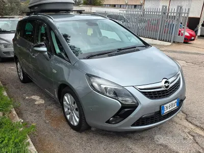 Usata Opel Zafira 150 CV (110 kW) 2012 Monovolume