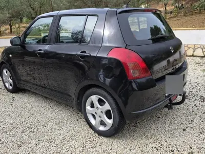 Usata Suzuki Swift 92 CV (67 kW) 2007 Nero Utilitaria