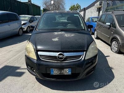 Usata Opel Zafira Enjoy 110 CV (80 kW) 2008 Nero Monovolume